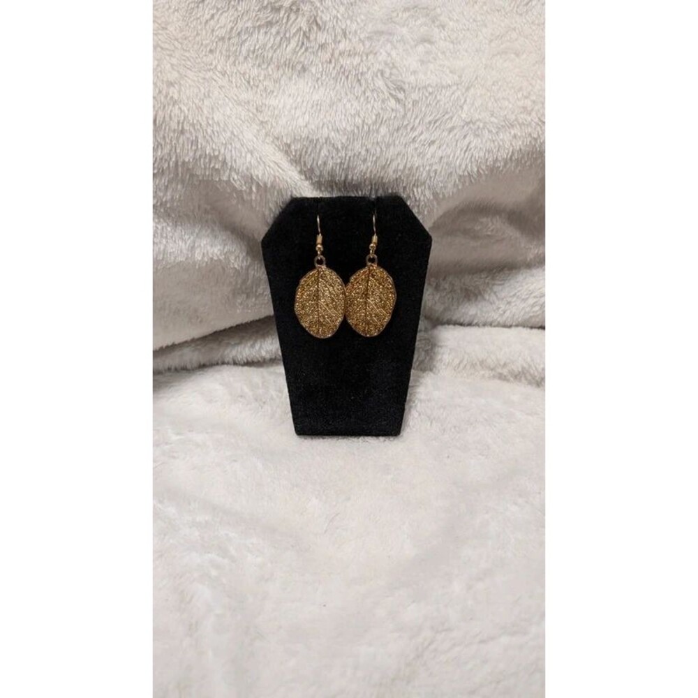 Gold Tone Textured Leaf Drop Earrings Boho Botanical Naturecore
